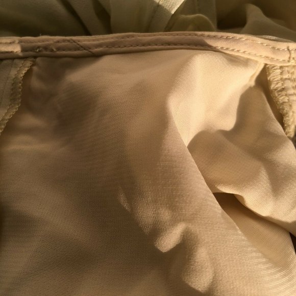 NBD Indira Mini Dress Pastel Yellow Party Cocktail - Picture 7 of 7